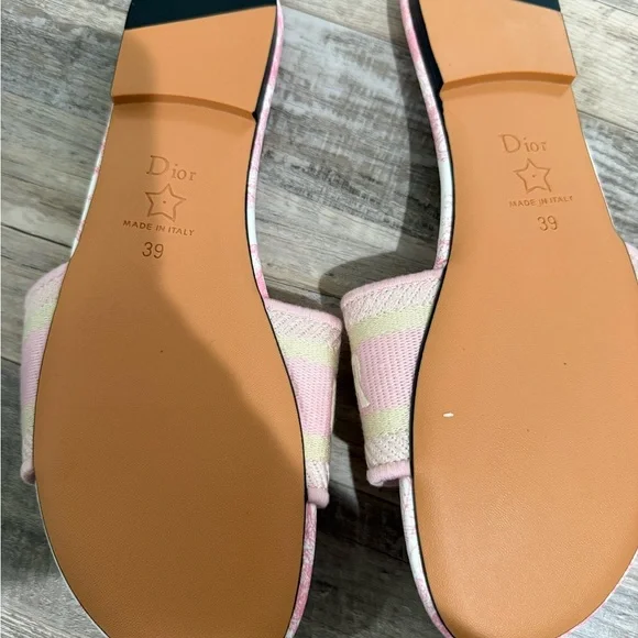 Pink Toile Slide Sandals - Picture 2 of 2